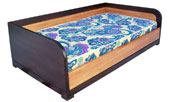Оригинальная форма кроватьа Дельта-Эко-3 сочетает элементы классического и современного дизайна.